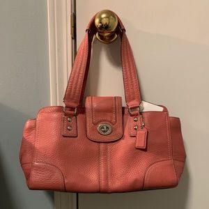 Coach HAMPTON Pink shoulder bag Authentic